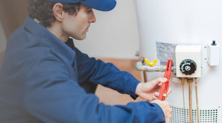 Local annual plumbing maintenance in Lincoln, MO